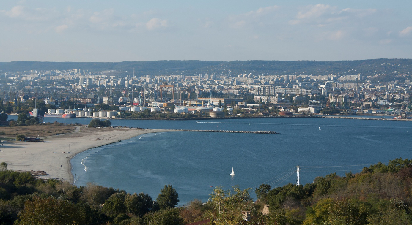 Жители на южните квартали на Варна излизат на протест срещу презастрояването